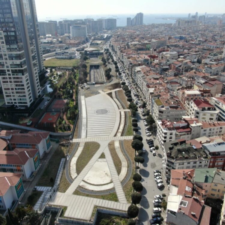 MARMARAY ÜSTÜ YEŞİL ALANLAR